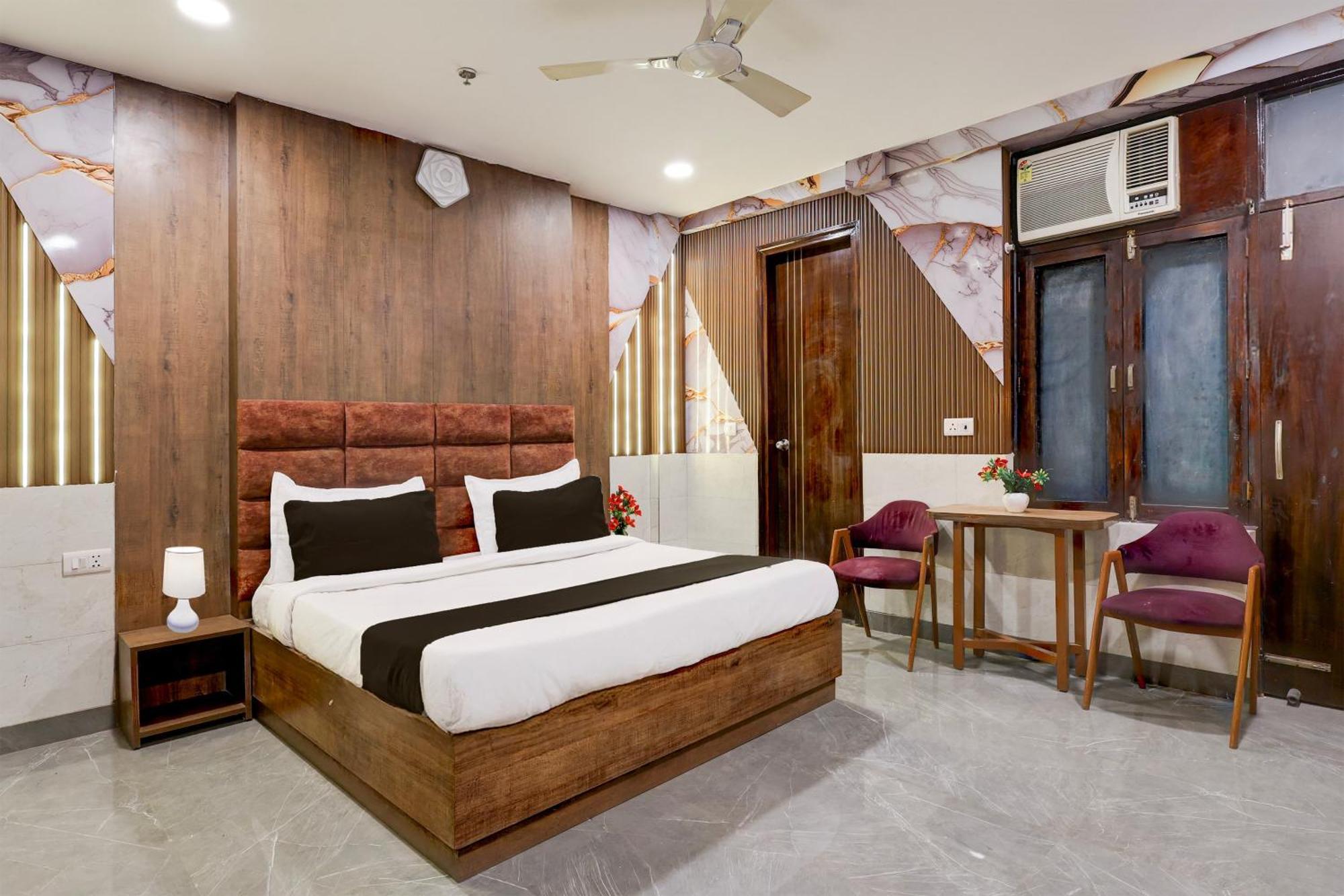 Super Hotel O Alipur Narela Bagian luar foto