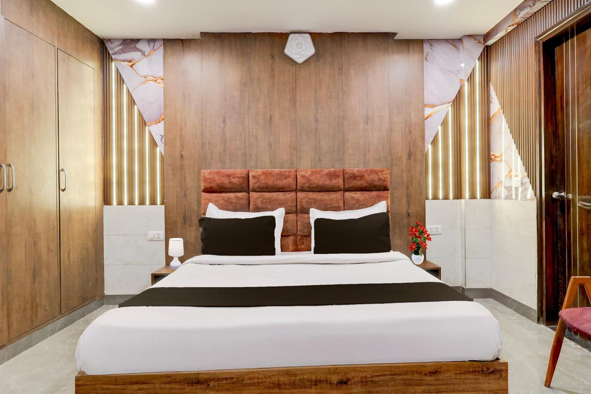 Super Hotel O Alipur Narela Bagian luar foto