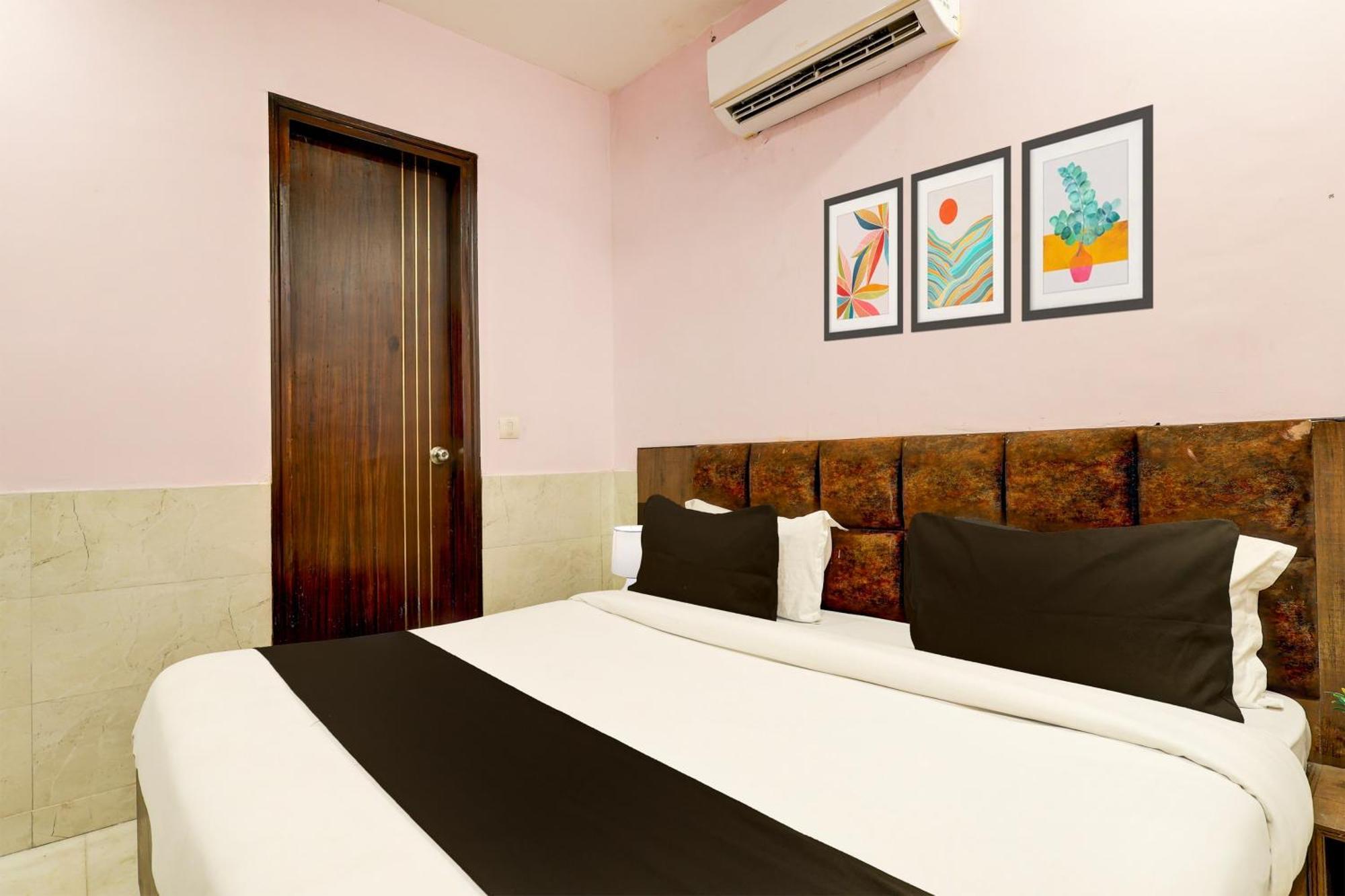 Super Hotel O Alipur Narela Bagian luar foto